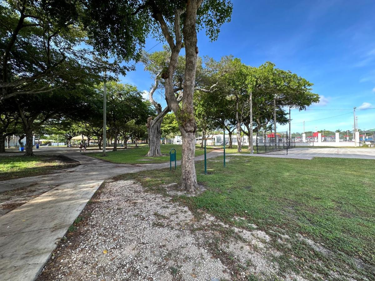 マイアミ Wynwood Bedsホステル エクステリア 写真